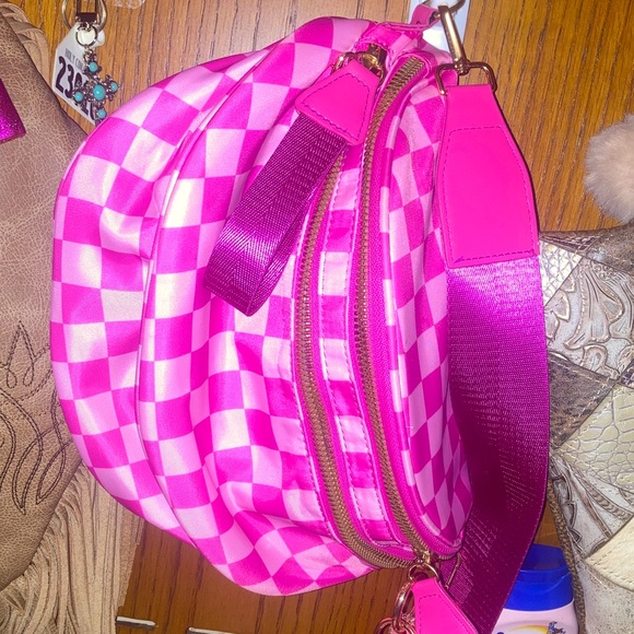 Pink Checkered Women's Bag - Picture 1 of 3